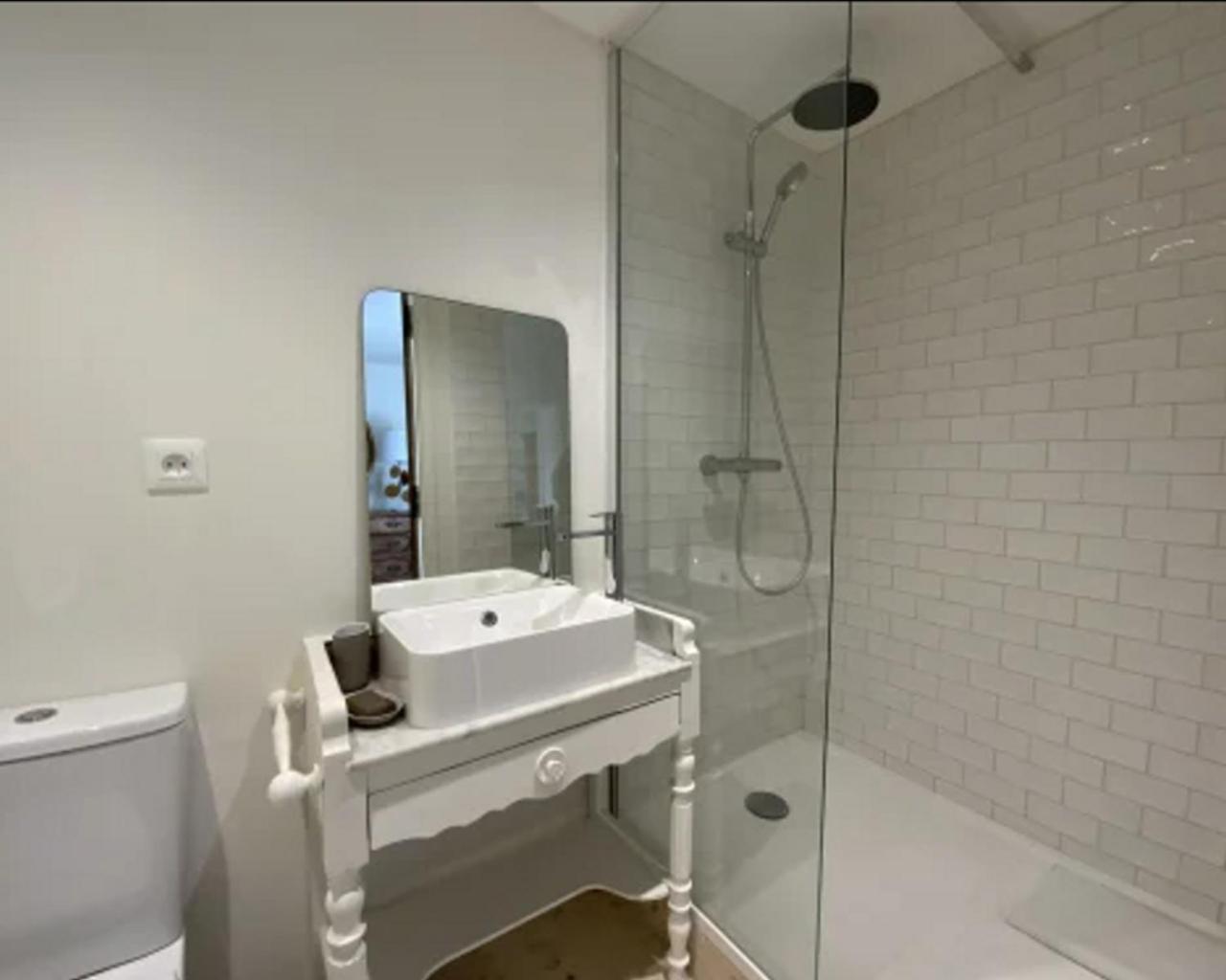 Le Mas Des Poules Chambres D'Hotes De Charme Saint-Roman-de-Malegarde 외부 사진